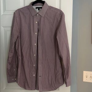 Banana Republic Men's Checkered Shirt - Burgundy and White